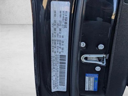 Used 2018 Jeep Cherokee Latitude image 25