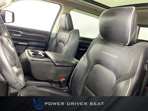 Used 2019 RAM 1500 Laramie AWD/4WD image 16