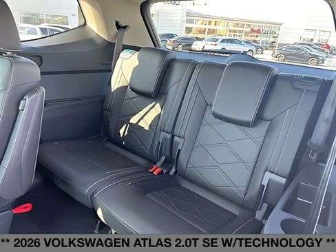 New 2026 Volkswagen Atlas SE image 17