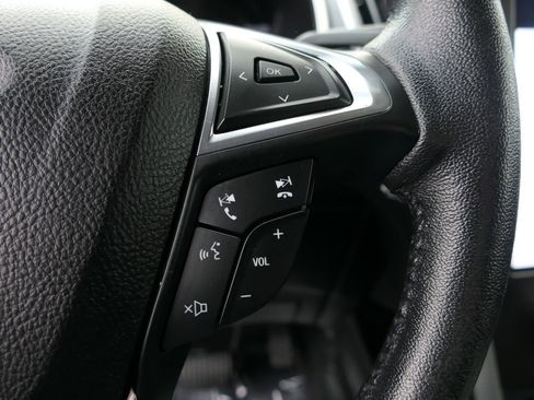 Used 2021 Ford Edge SEL w/ Convenience Package image 16