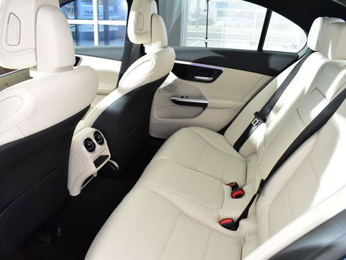 Certified 2025 Mercedes-Benz C 300 4MATIC Sedan image 29