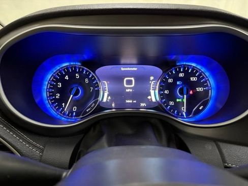 Used 2023 Chrysler Pacifica Touring-L FWD image 55