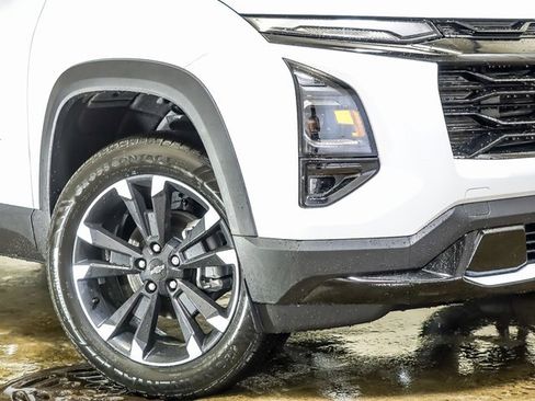 New 2026 Chevrolet Equinox RS image 4