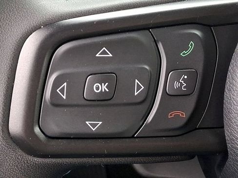 Used 2025 Jeep Wrangler Unlimited Rubicon 4xe AWD/4WD image 21