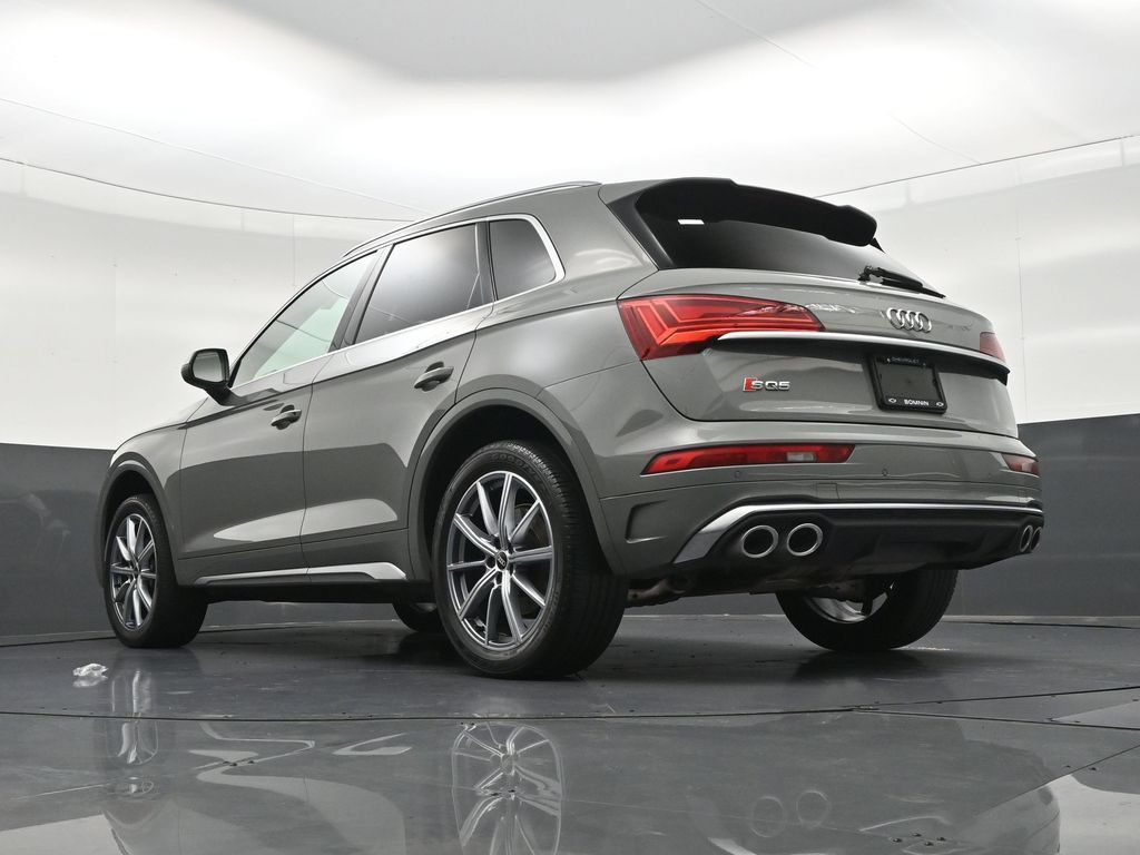 Used 2021 Audi SQ5 Premium Plus w/ Premium Plus Package AWD/4WD image 24