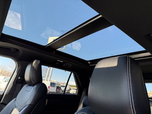 Used 2020 Ford Explorer ST w/ ST Street Pack image 3