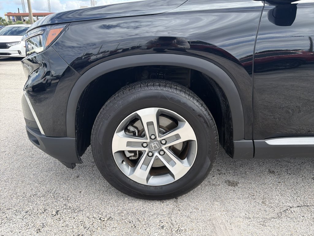 Used 2024 Honda Pilot EX-L image 35