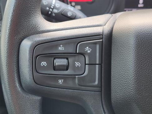 Used 2025 Chevrolet Silverado 2500 Custom w/ Custom Convenience Package AWD/4WD image 32
