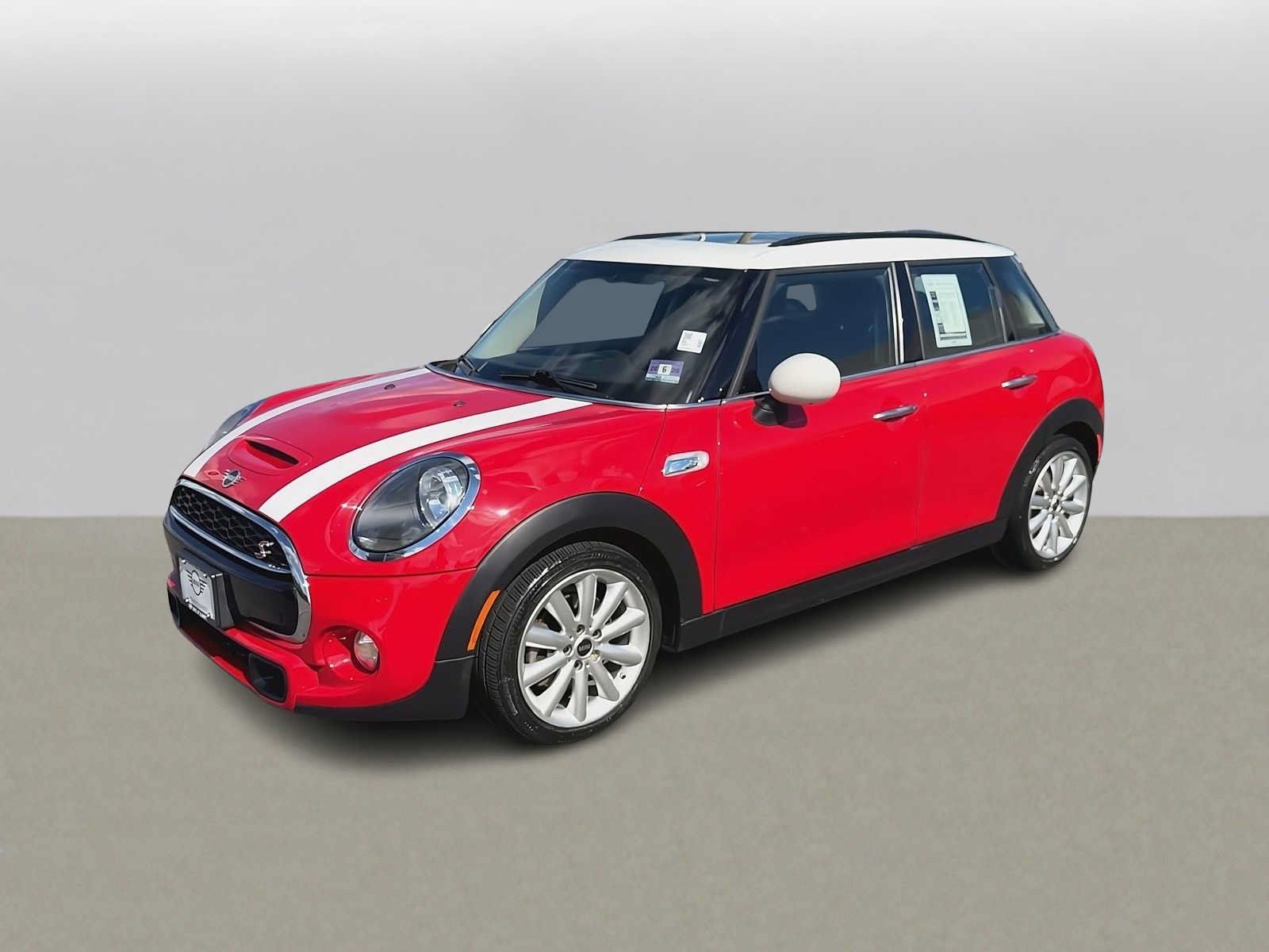 Used 2019 MINI Cooper S FWD image 4