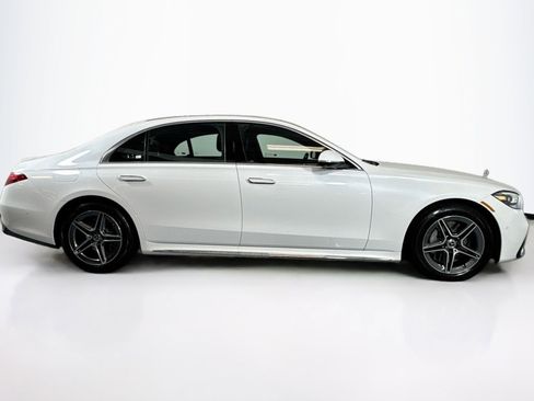Certified 2025 Mercedes-Benz S 580 4MATIC Sedan image 4