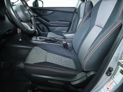 Used 2019 Subaru Crosstrek 2.0i Premium image 18