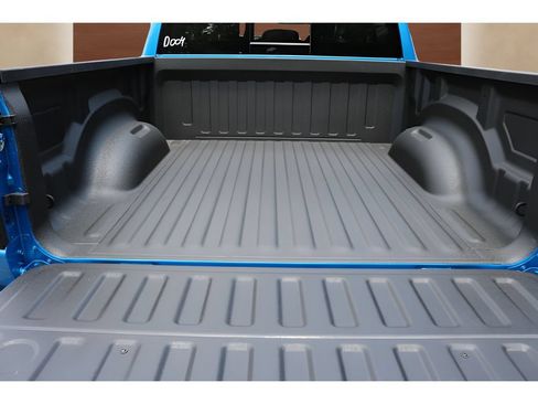 New 2026 RAM 1500 4x4 Crew Cab image 10