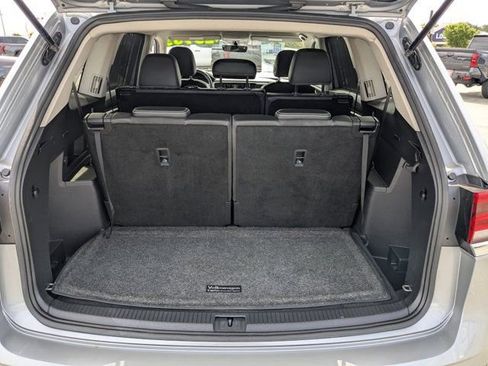 Used 2022 Volkswagen Atlas SE FWD image 13