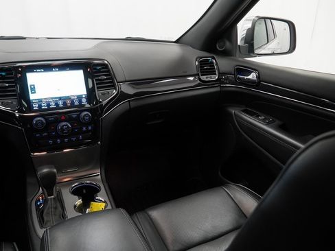 Used 2021 Jeep Grand Cherokee Overland image 31