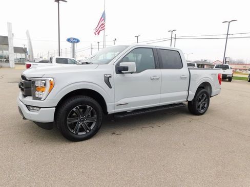 Used 2023 Ford F150 Lariat image 11
