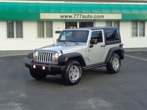 Used 2011 Jeep Wrangler Sport image 10