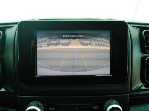Used 2023 RAM ProMaster 2500 FWD image 13