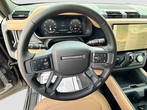 New 2026 Land Rover Defender 110 S AWD/4WD image 39