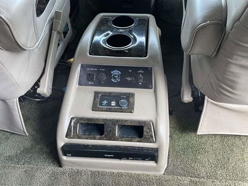 Used 2015 Chevrolet Express 2500 Extended RWD image 14