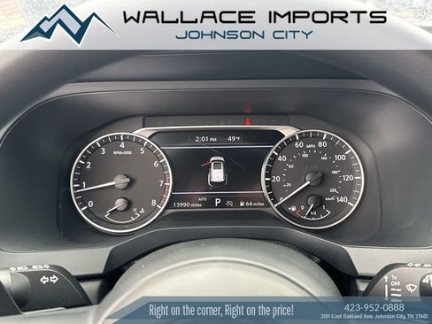 Used 2024 Nissan Pathfinder S image 32