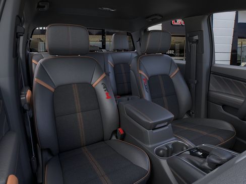 New 2026 GMC Canyon AT4 AWD/4WD image 16