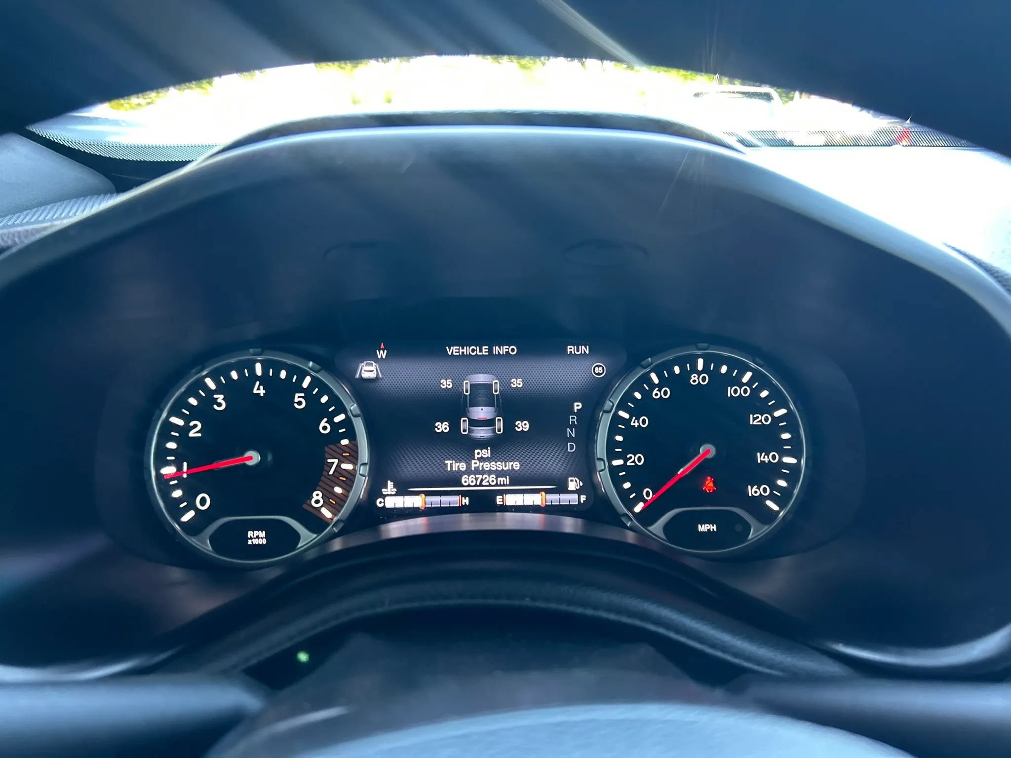 Used 2022 Jeep Renegade Latitude AWD/4WD image 5