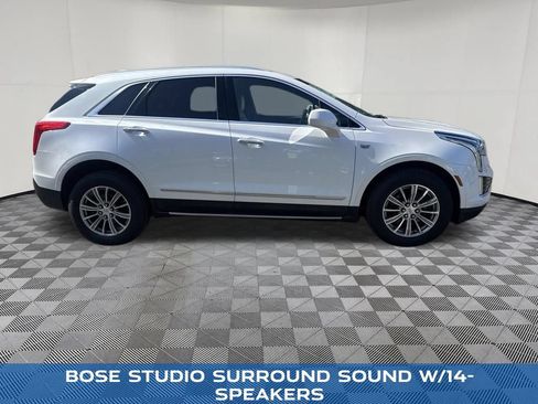 Used 2017 Cadillac XT5 Luxury AWD/4WD image 7