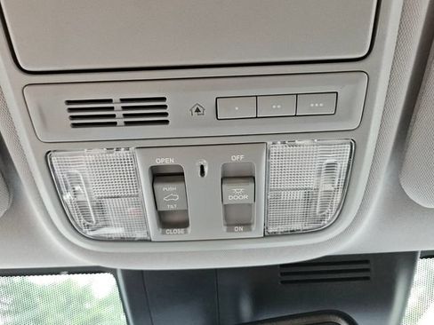 Used 2022 Honda CR-V EX-L image 21