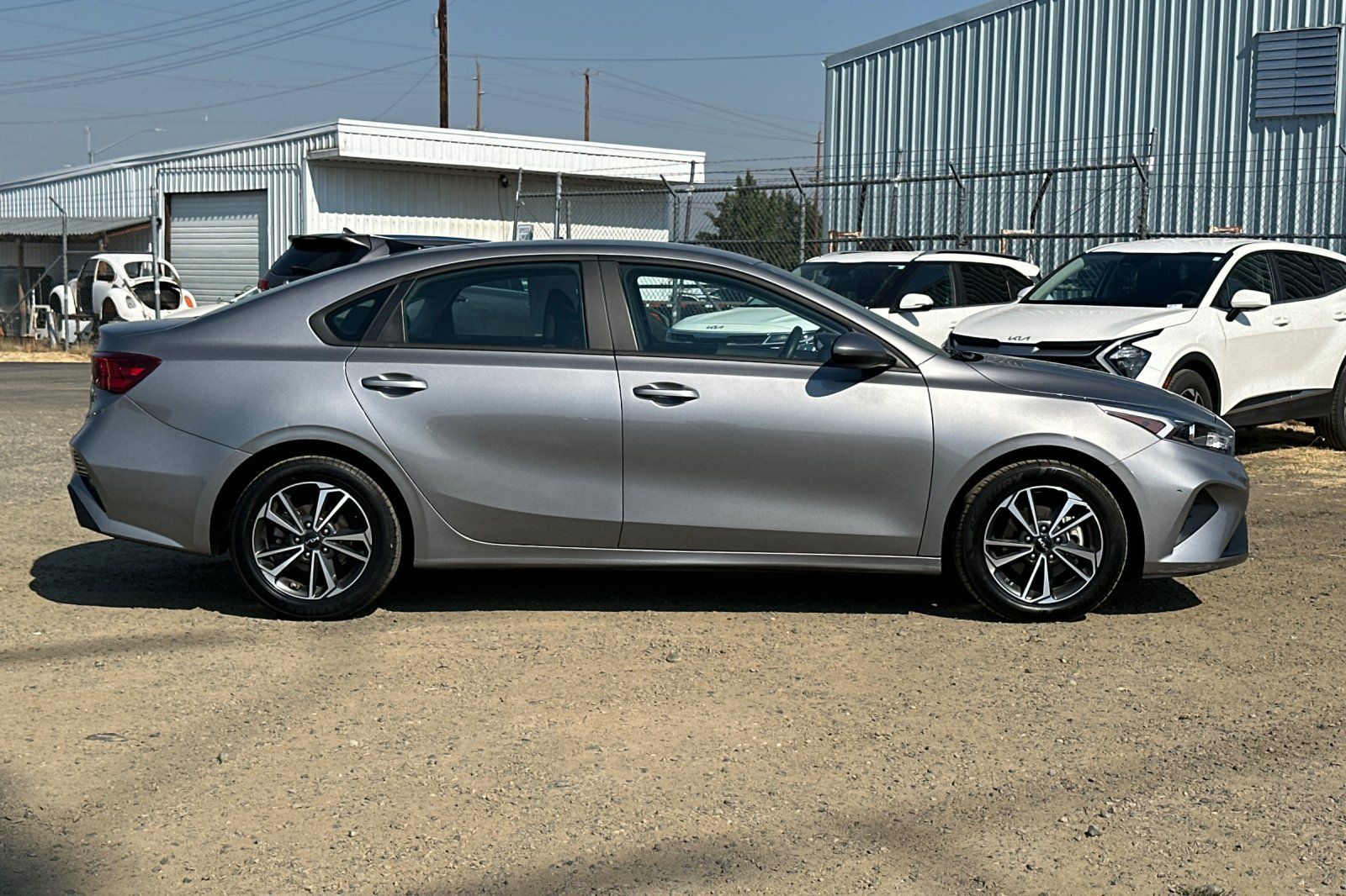 Used 2024 Kia Forte LXS FWD image 3