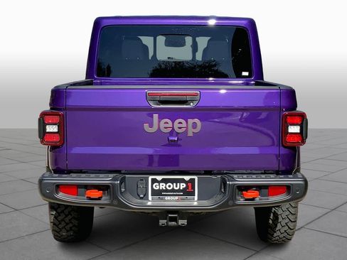 New 2026 Jeep Gladiator Mojave image 4