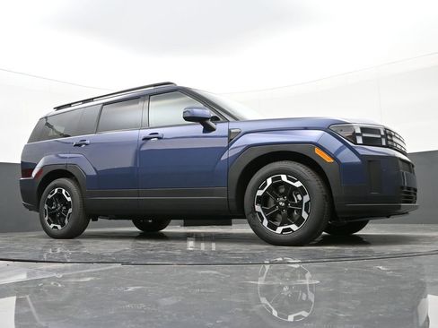 Used 2025 Hyundai Santa Fe SEL image 23