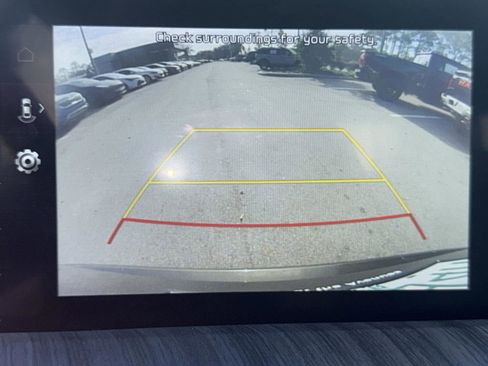 Used 2023 Kia Telluride EX w/ EX Captain's Chair Package image 23