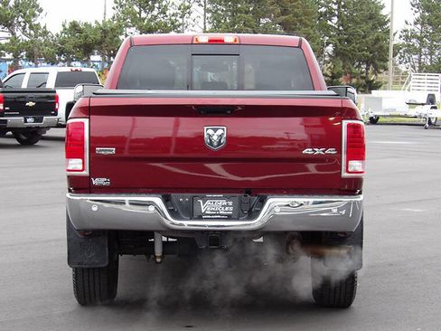 Used 2017 RAM 3500 Laramie w/ Convenience Group image 4