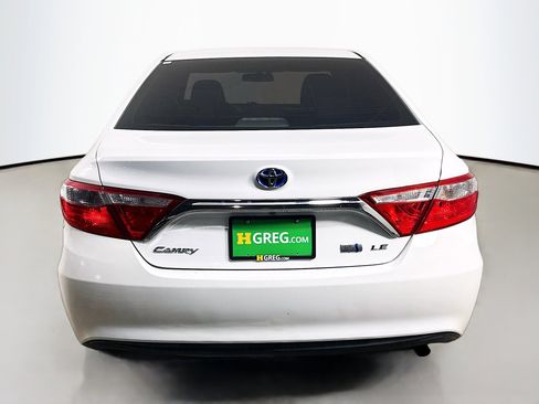Used 2016 Toyota Camry LE image 8