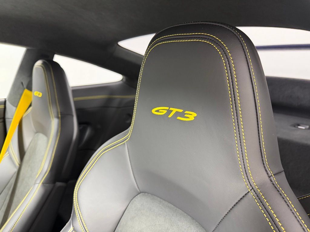 Used 2023 Porsche 911 GT3 RWD image 12