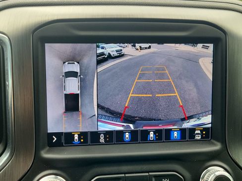 Used 2022 GMC Sierra 2500 Denali w/ Denali Ultimate Package AWD/4WD image 30
