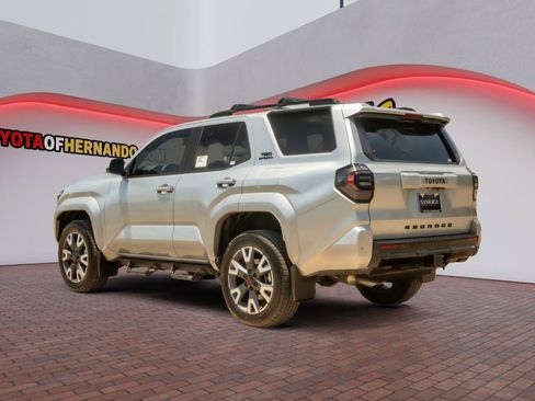 Used 2026 Toyota 4Runner TRD Sport AWD/4WD image 8