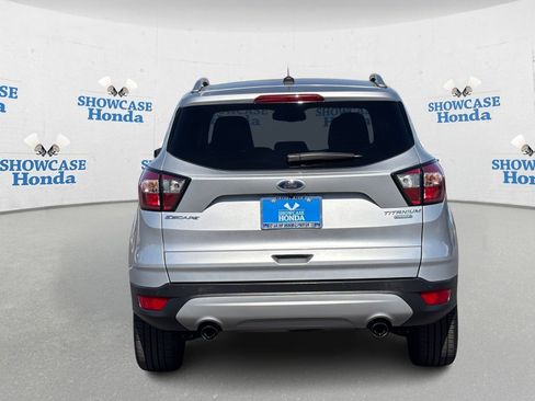 Used 2017 Ford Escape Titanium image 7