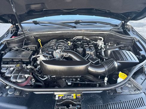 Used 2024 Dodge Durango GT image 24