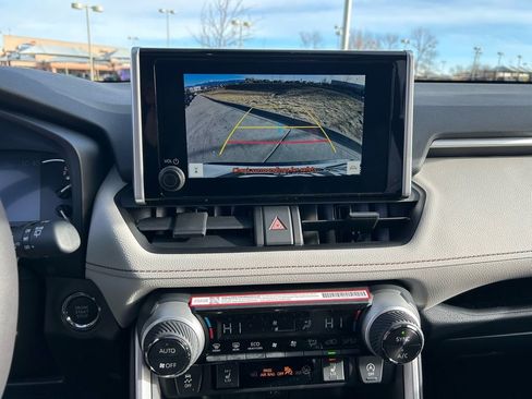 Used 2025 Toyota RAV4 XLE w/ Convenience Package image 16