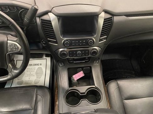 Used 2018 Chevrolet Tahoe LT AWD/4WD image 34