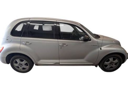 Used 2001 Chrysler PT Cruiser FWD image 7