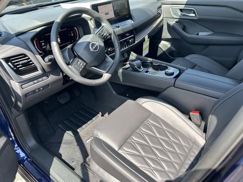 New 2026 Nissan Rogue Platinum w/ Platinum Premium Package AWD/4WD image 15