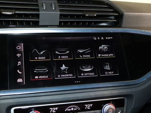 Used 2023 Audi Q3 2.0T Premium Plus image 18