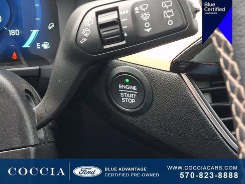 Certified 2022 Ford Escape Titanium w/ Titanium Elite Package AWD/4WD image 24