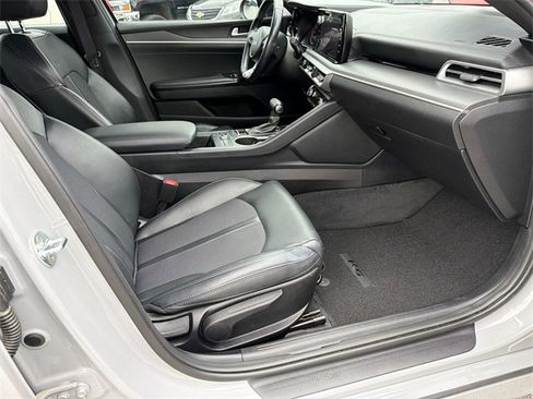 Used 2023 Kia K5 GT-Line image 13