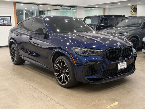 Used 2022 BMW X6 M w/ Competition Package image 2