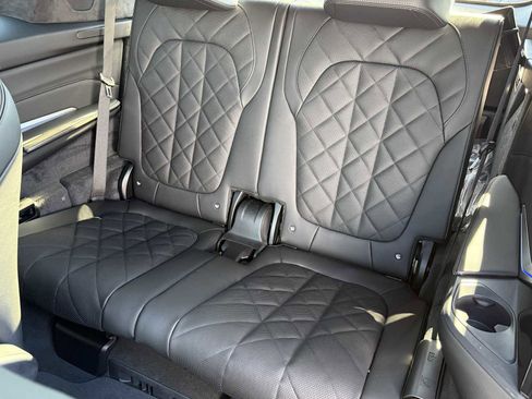 New 2026 BMW X7 xDrive40i w/ Executive Package image 34