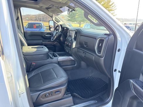 Used 2022 Chevrolet Silverado 2500 LTZ w/ LTZ Plus Package image 30