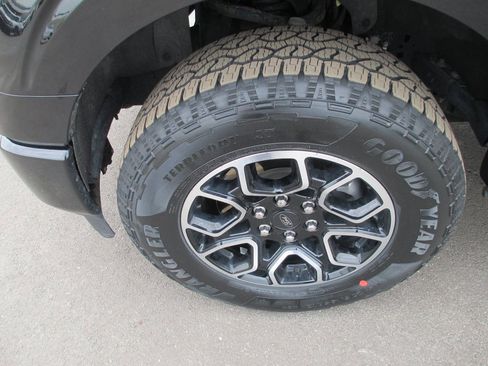 Used 2022 Ford F150 XLT w/ Equipment Group 302A High image 12